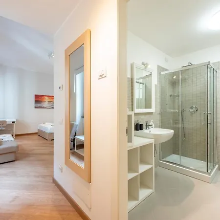Apartment Joivy Cozy Flat In The Historical Centre Of