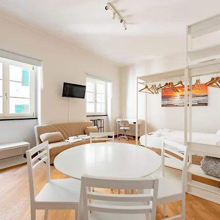 Joivy Cozy Flat In The Historical Centre Of