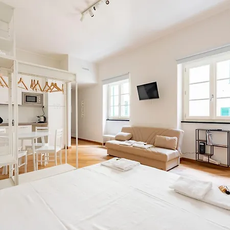 Joivy Cozy Flat In The Historical Centre Of Genua